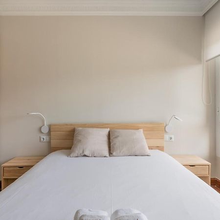 Zubia Apartment By People Rentals Билбао Екстериор снимка