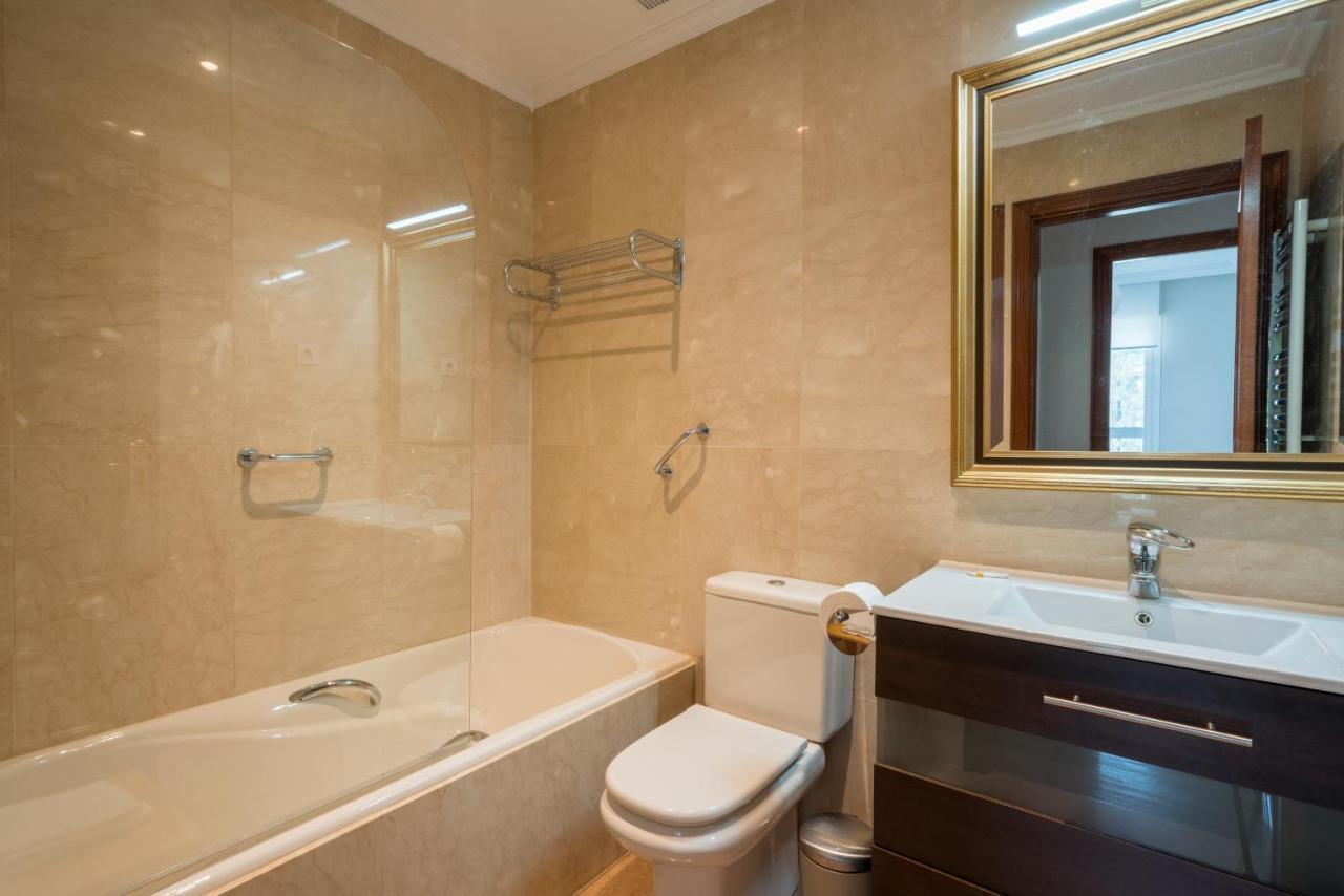 Zubia Apartment By People Rentals Билбао Екстериор снимка