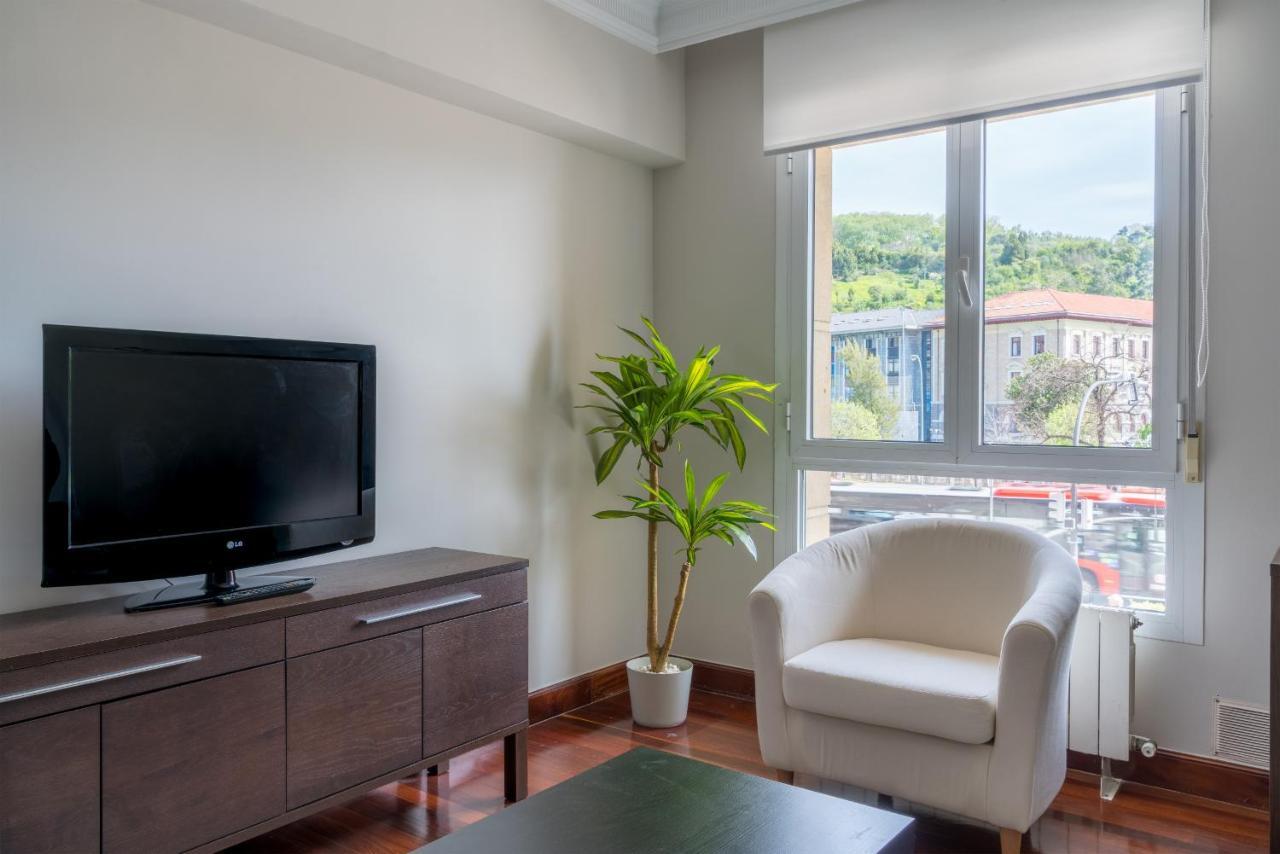 Zubia Apartment By People Rentals Билбао Екстериор снимка