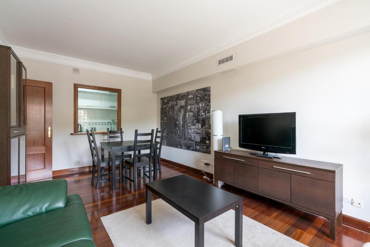 Zubia Apartment By People Rentals Билбао Екстериор снимка