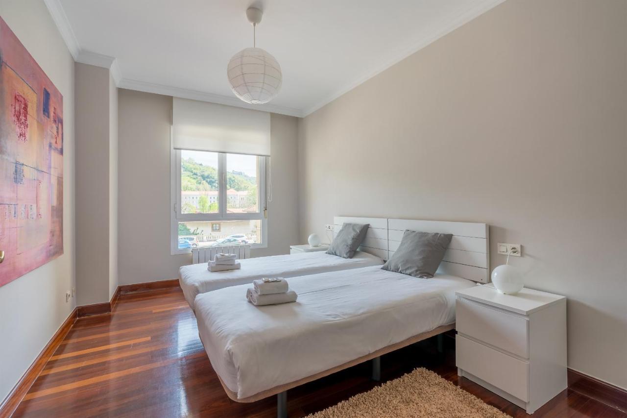 Zubia Apartment By People Rentals Билбао Екстериор снимка